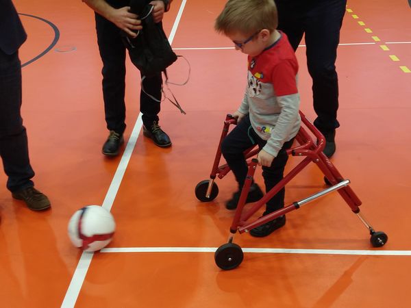 Organizatorem Turnieju był zelowski oddział Ogólnopolskiego Stowarzyszenia Kibiców „Tylko Widzew”.  Turniej piłkarski był imprezą towarzyszącą głównego wydarzenia tego dnia dedykowanego dla Tymka, mianowicie Balu Charytatywnego, który miał miejsce w ośrodku konferencyjnym "Przy Patykach". W tym roku w balu wzięła rekordowa liczba osób (240).