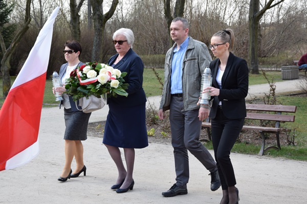 Obchody 10 kwietnia Obchody 10 kwietnia