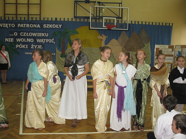 Dzień Patrona w SP4 Dzień Patrona w SP4