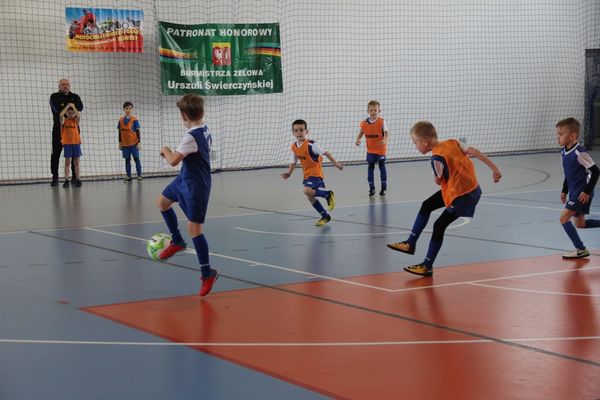 turniej piłki nożnej o Puchar Burmistrza Zelowa8