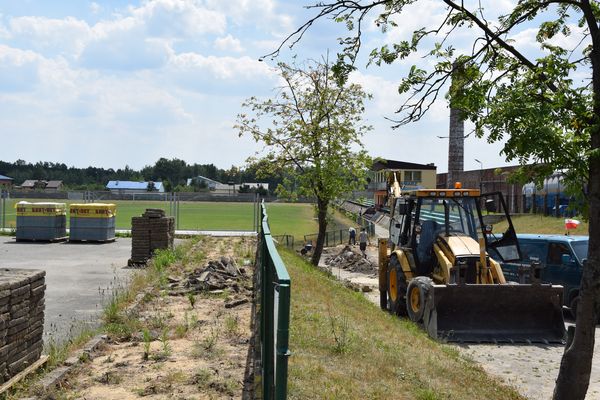 remont stadionu15
